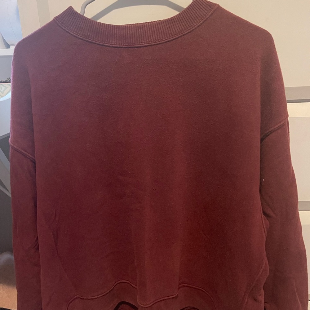 american eagle crewneck